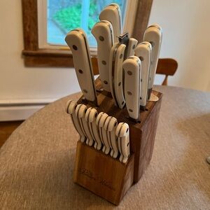 Pioneer Women Knife Block Set